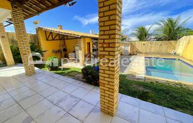 Imagem 4: Vendo Casa duplex com Piscina 4 Quartos 5 Banheiros 3 Vagas. Porto Das Dunas - Aquiraz - R