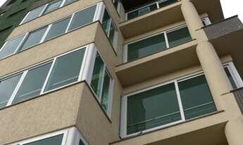 Imagem 3: Apartamento para venda tem 105 m² com 3 quartos em Passo da Areia - Porto Alegre - RS