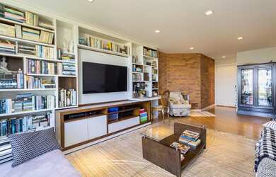 Imagem 5: Cobertura à venda, 3 quartos sendo 1 suíte, 3 vagas soltas, 241m2 privativos, Jacuzzi, Fac