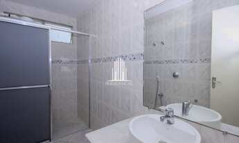 Imagem 2: 3 dorms ( 1 suíte ), 1 banheiro, 1 vaga 110m2