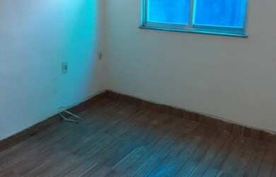 Imagem 7: Madureira, casa de Vila, salão 03 quartos , suíte terraço junto ao parque vazio