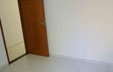 Imagem 6: Casa para venda tem 120 metros quadrados com 3 quartos em Jardim das Oliveiras - Fortaleza