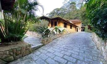 Imagem 4: Casa- Petrópolis, Quarteirão Brasileiro