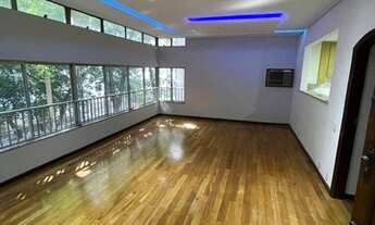 Imagem 1: Quatro Paredes vende - Excelente apartamento na Tijuca na Rua Antonio Basilio, 3 qts sendo