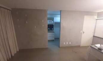 Imagem 2: Apartamento com porcelanato e móveis planejados no Tarraf Vila Sol