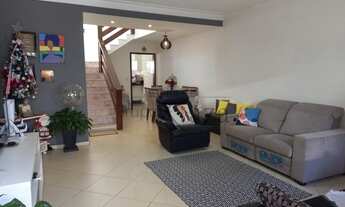 Imagem 1: Casa - Jardim Califórnia - Jacareí - 2 Dormitórios - 170m²