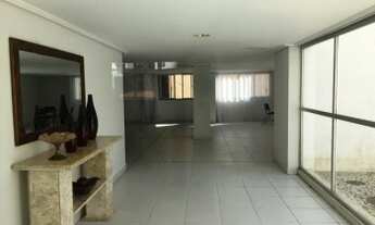 Imagem 3: Apartamento 2/4, nascente, varanda, armários, dependência, garagem e portaria 24h no Garci