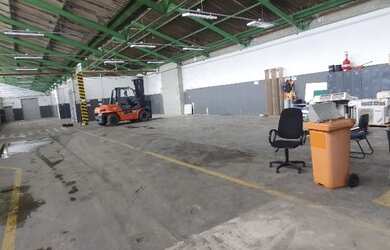 Imagem 2: Galpão 1.056m² em condomínio industrial em Jacareí