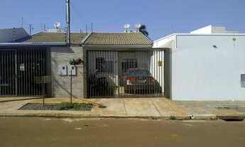 Imagem 2: Casa a venda com 2 quartos, laje e porcelanato