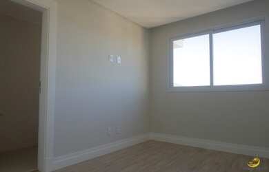 Imagem 2: Phoenix Tower semi mobiliado