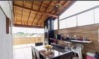 Imagem 3: Cobertura em prédio sem condomínio, 2 dormitórios, sala, 2 banheiros, espaço gourmet e 1 v