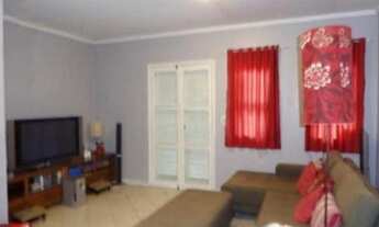 Imagem 2: Térrea para venda possui 210 metros quadrados com 3 quartos em Suíssa - Ribeirão Pires - S