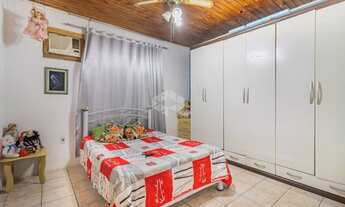 Imagem 2: PORTO ALEGRE - Casa Padrão - Guarujá