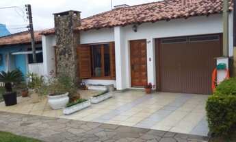 Imagem 2: Porto Alegre - Casa Padrão - Hípica