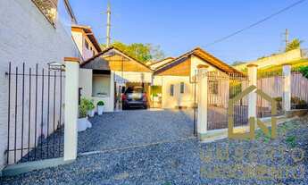 Imagem: Casa a venda no bairro Velha em Blumenau