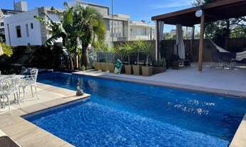 Imagem 5: Casa para venda com 400 metros quadrados com 4 quartos.