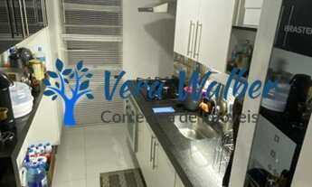 Imagem 2: Apartamento com 2 dormitórios todo reformado em excelente localização