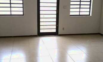 Imagem 2: CASA TÉRREA - CASTELO - SP