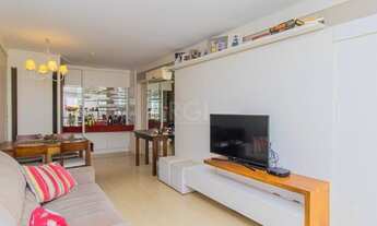 Imagem 2: Porto Alegre - Apartamento Padrão - Mont Serrat