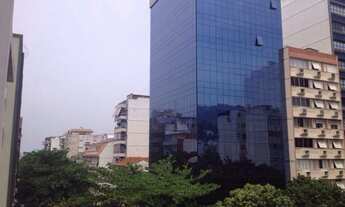 Imagem: Apto conjugado, reformado no Leblon