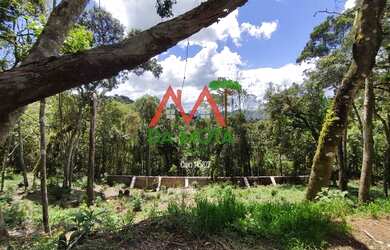 Imagem 3: Terreno em região nobre de Campos do Jordão - Vista para Pedra do Baú