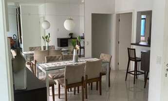 Imagem 3: Apartamento para venda tem 132 metros quadrados com 3 quartos em Centro - Florianópolis