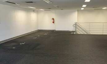 Imagem 2: Ponto comercial/Loja/Box para aluguel possui 500 metros quadrados