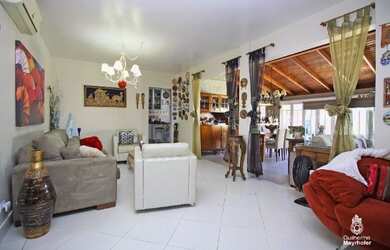 Imagem 2: Porto Alegre - Casa Padrão - Bahamas