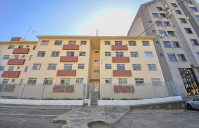 Imagem 3: Apartamento com 47 m² de 2 quartos no Bairro Parolin