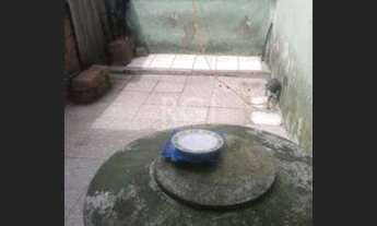 Imagem 2: Porto Alegre - Casa Padrão - Restinga