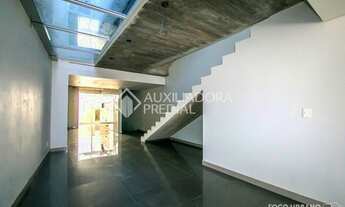 Imagem 4: PORTO ALEGRE - Casa Padrão - Chácara das Pedras