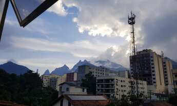 Imagem 2: APARTAMENTO ALTO 01 SUÍTE, REFORMADO, PRÓXIMO Á FEIRINHA!!!