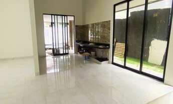 Imagem 5: Casa de condomínio térrea para venda tem 307 metros quadrados com 5 quartos