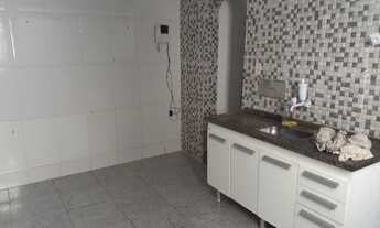 Imagem 2: Madureira, casa de Vila, salão 03 quartos , suíte terraço junto ao parque vazio