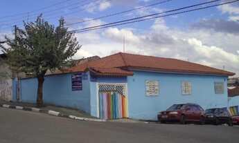 Imagem 2: Casa para Venda em Itaquaquecetuba, Centro, 3 dormitórios, 1 suíte, 2 banheiros, 6 vagas