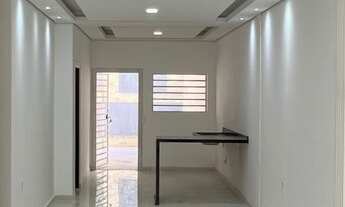 Imagem 2: Casa com piscina, fino acabamento, px do Nova era das torres, 03 qrtos, 01 suîte