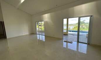 Imagem 7: Chácara Nova com vista para Represa em Igaratá/SP, com 3 Suítes, Piscina etc