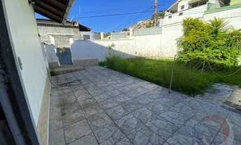 Imagem: FLORIANóPOLIS - Casa Padrão - Agronômica