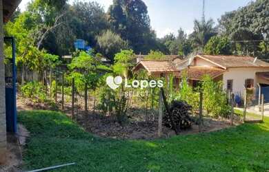 Imagem 6: Oportunidade - Casa terrea com 5 quartos, 1 suite, 3 banheiros, 20 vagas, churrasqueira e