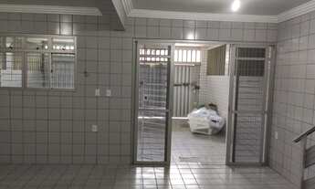 Imagem 2: Casa para aluguel e venda possui 210 metros quadrados com 3 quartos em Iputinga - Recife