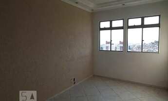 Imagem 1: Apartamento para Aluguel - Jardim Santa Teresinha, 3 Quartos, 50 m2