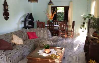 Imagem 6: Praia da cocanha temporada