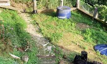 Imagem 2: Terreno medindo 450m² - Costeira