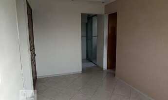 Imagem 3: Apartamento para Aluguel - Jardim Santa Teresinha, 3 Quartos, 50 m2