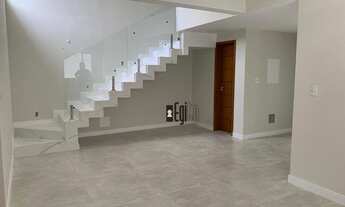 Imagem 2: Casa com 3 dormitórios à venda por R$ 835.000,00 - São Pedro - Juiz de Fora/MG