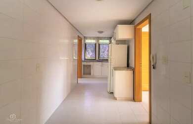 Imagem 15: Apartamento para venda possui 144 metros quadrados com 3 quartos em Auxiliadora - Porto Al