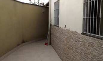 Imagem 7: Casa de 03 quartos geminada para alugar, em São Gonçalo Do Rio Abaixo-MG