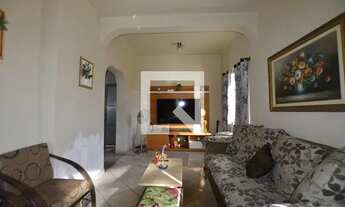 Imagem: Casa para Aluguel - Irajá, 2 Quartos, 360