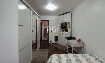 Imagem 2: Casa para Venda - 280m², 3 dormitórios, 2 vagas - Petrópolis