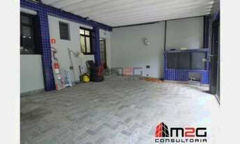 Imagem 3: Prédio comercial no Parque São Domingos